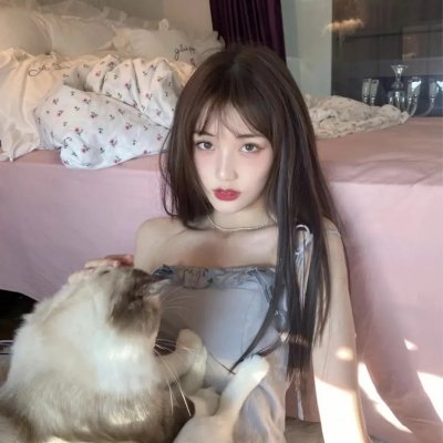 有前途的年轻女子 封面